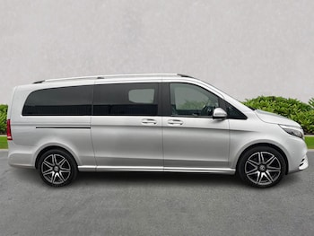 Used Mercedes-Benz V-Class 2023 for sale - 75535785: Photo