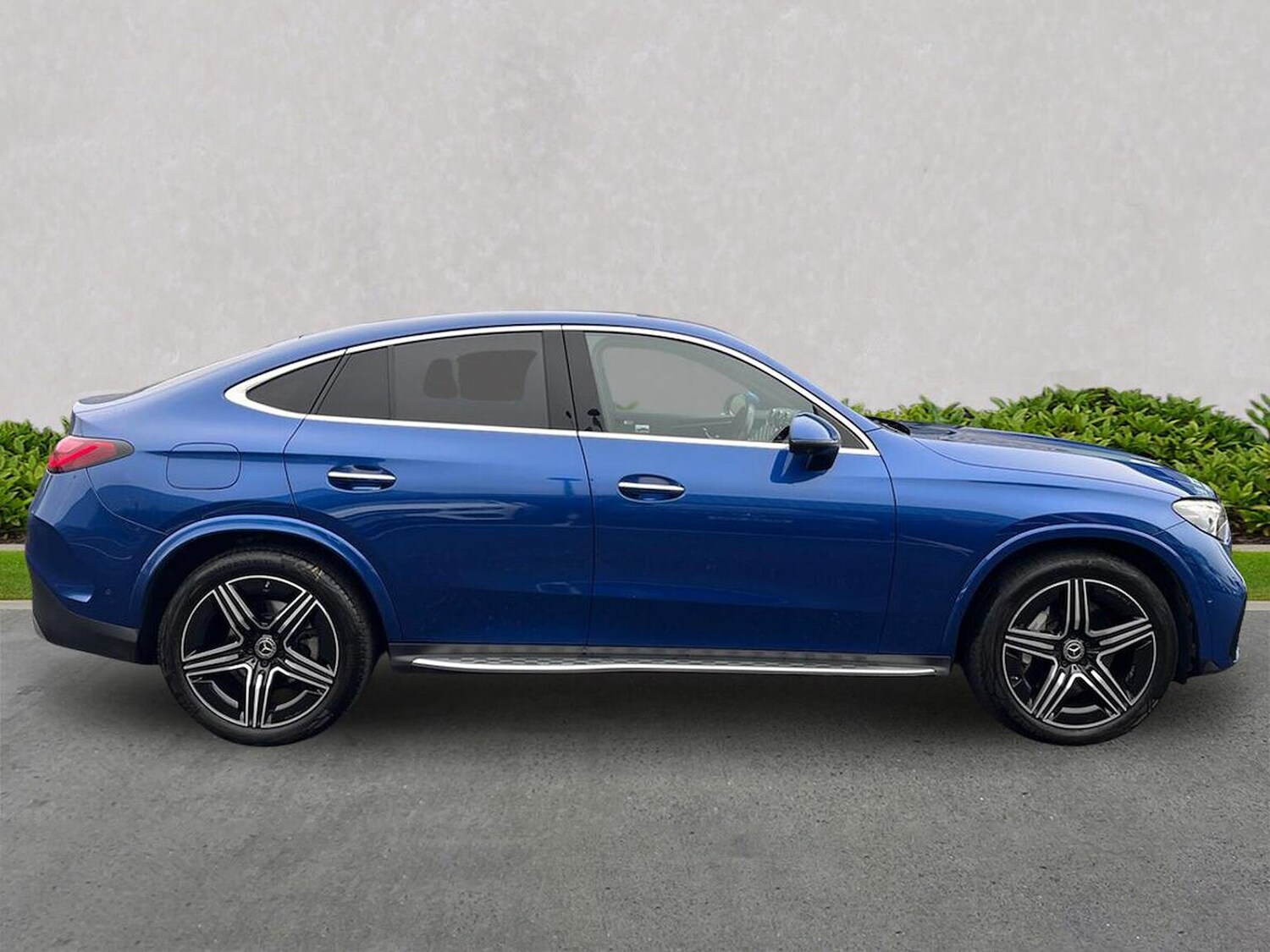 Used Mercedes-Benz GLC 2023 for sale - 76264398: Photo 3