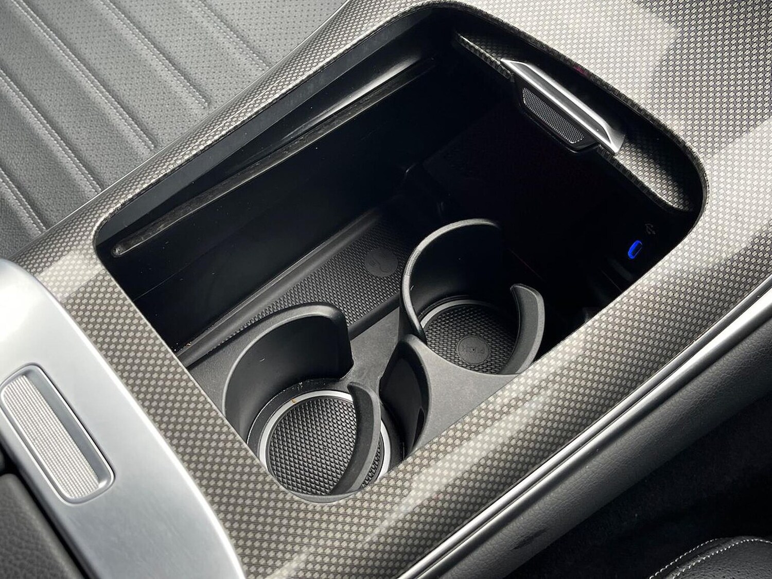 Used Mercedes-Benz GLC 2023 for sale - 76264398: Photo 32