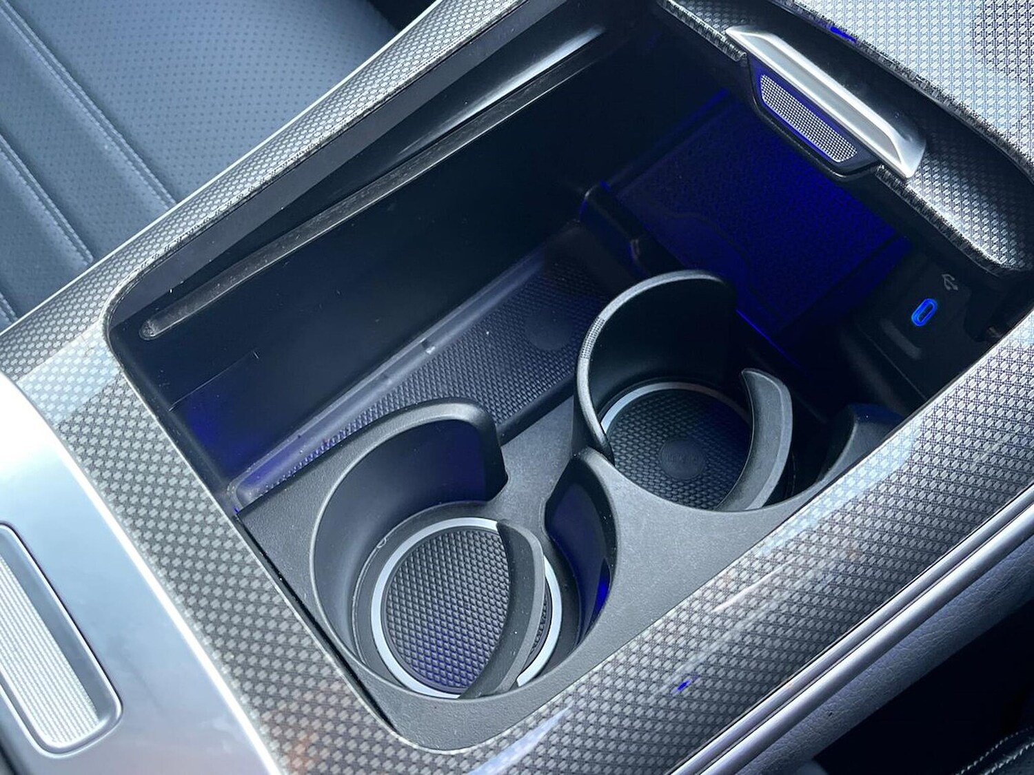 Used Mercedes-Benz GLC 2024 for sale - 77488219: Photo 32