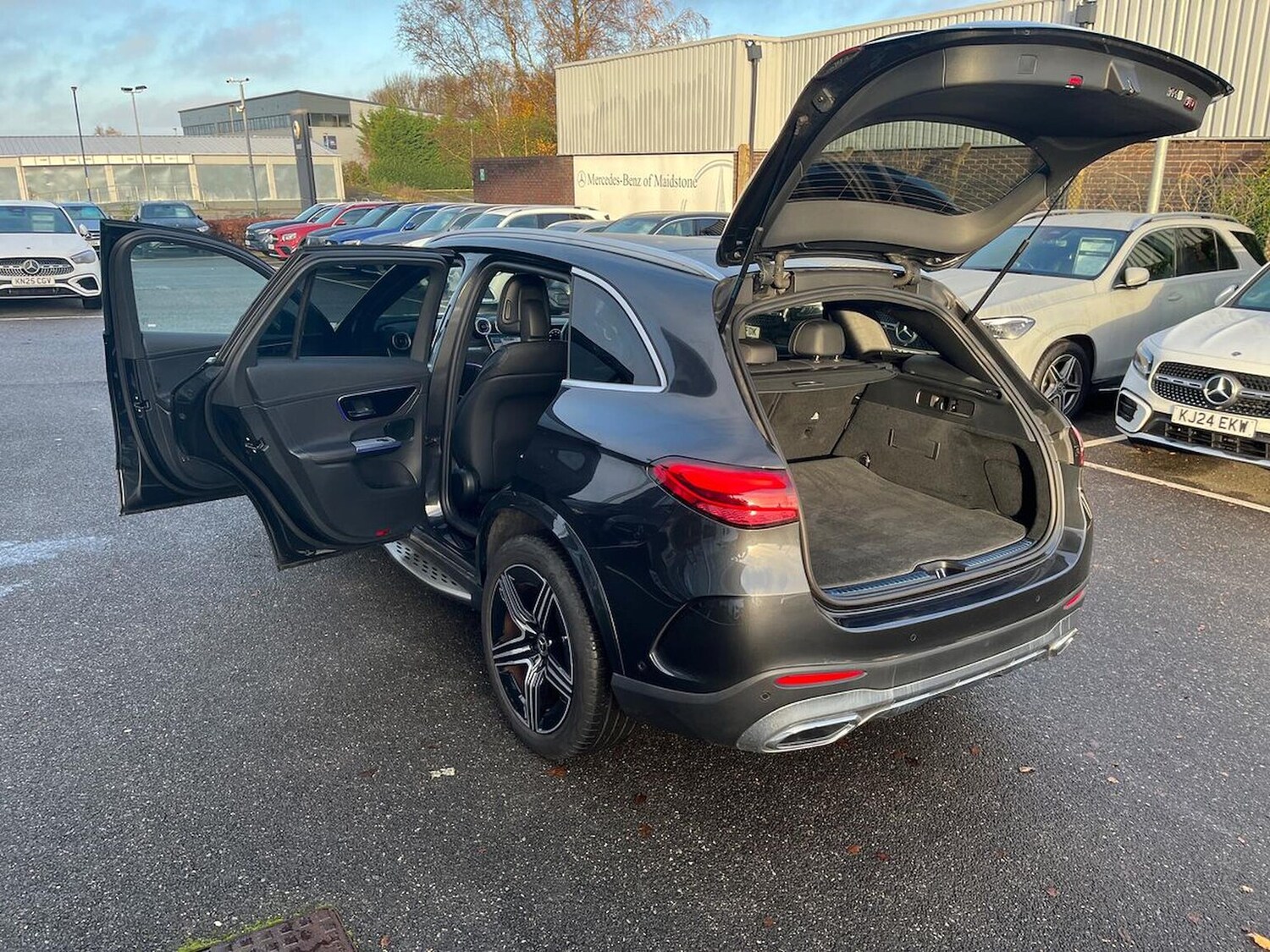 Used Mercedes-Benz GLC 2024 for sale - 77488219: Photo 40