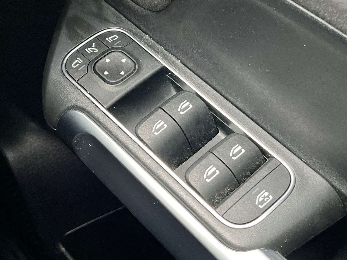 Used Mercedes-Benz GLB 2020 for sale - 78194061: Photo 21