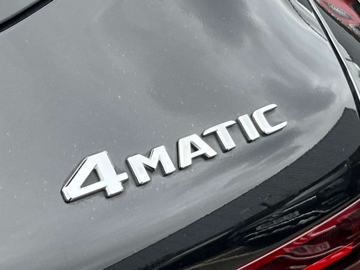 Used Mercedes-Benz GLC 2020 for sale - 78213675: Photo 35