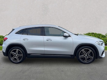 Used Mercedes-Benz GLA 2023 for sale - 77502886: Photo