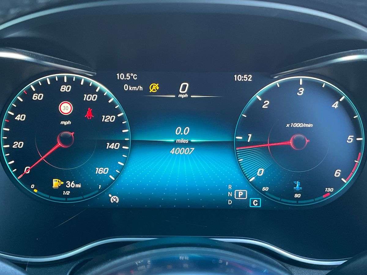 Used Mercedes-Benz GLC 2020 for sale - 77572945: Photo 10