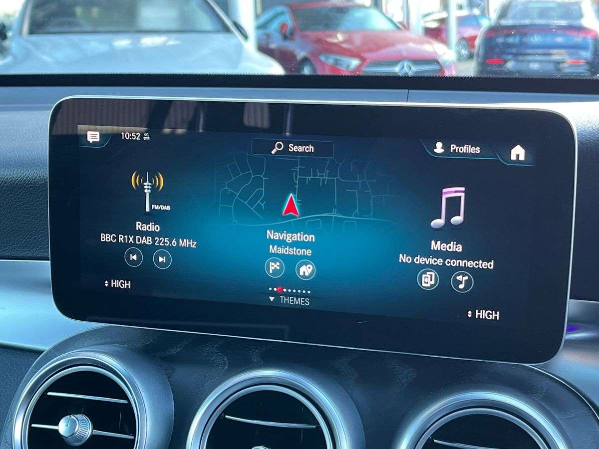 Used Mercedes-Benz GLC 2020 for sale - 77572945: Photo 11