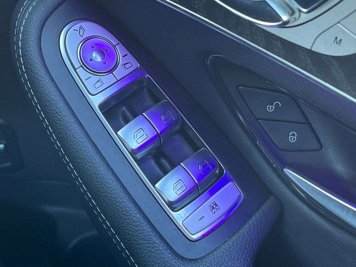 Used Mercedes-Benz GLC 2020 for sale - 77572945: Photo 21