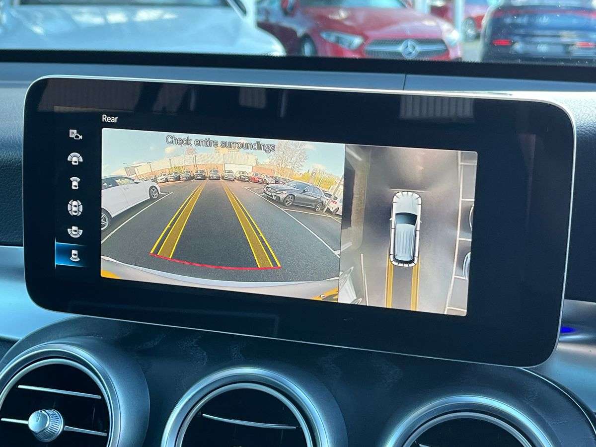 Used Mercedes-Benz GLC 2020 for sale - 77572945: Photo 23