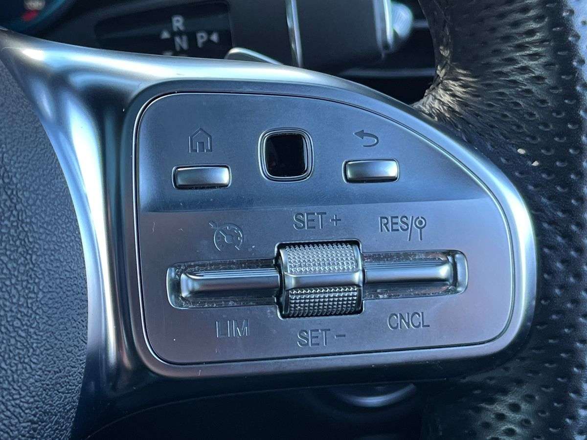 Used Mercedes-Benz GLC 2020 for sale - 77572945: Photo 27