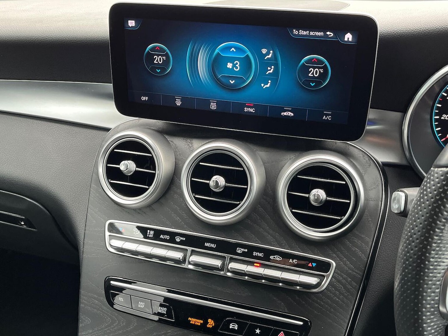 Used Mercedes-Benz GLC 2020 for sale - 76490536: Photo 12