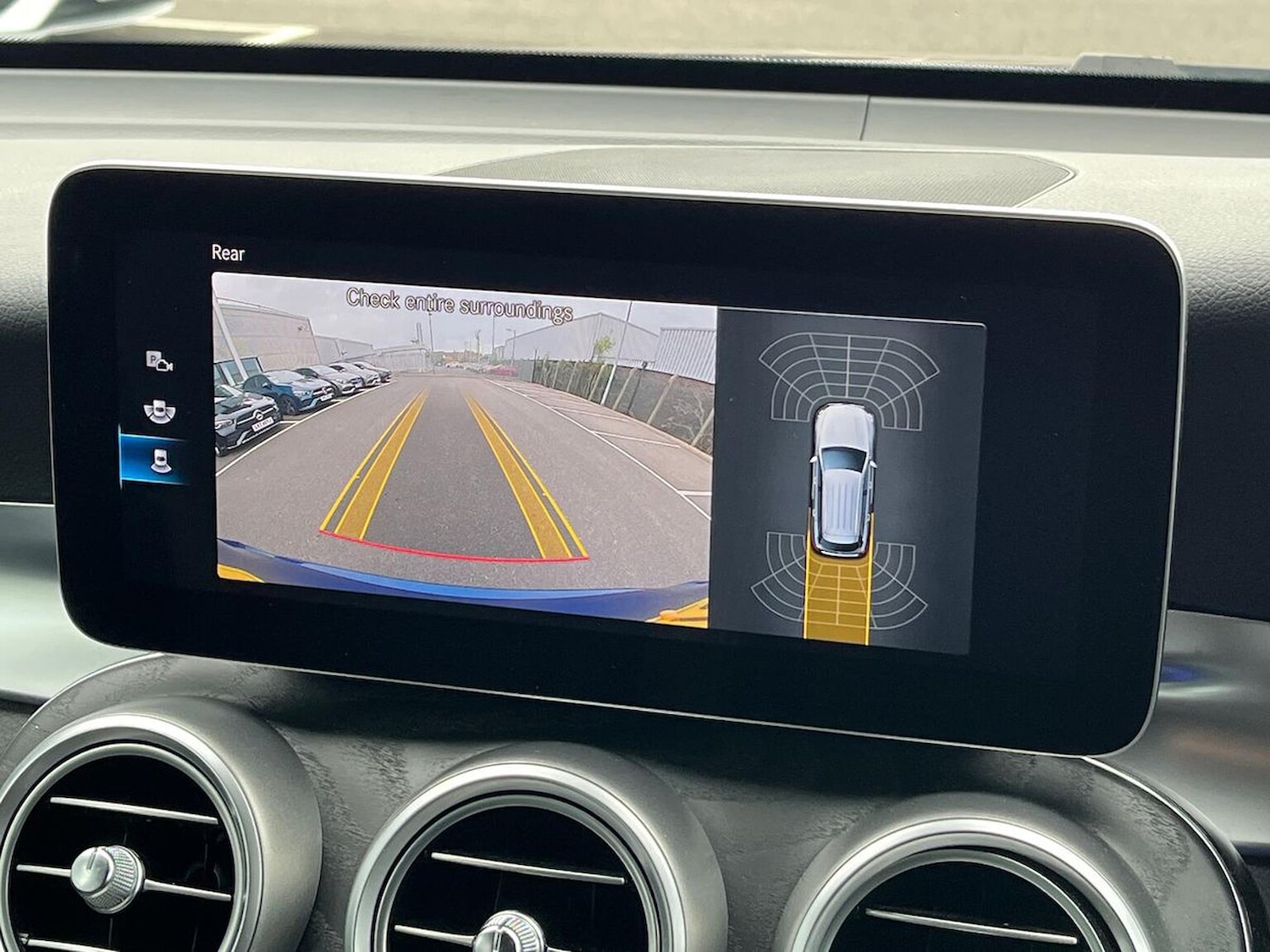 Used Mercedes-Benz GLC 2020 for sale - 76490536: Photo 23