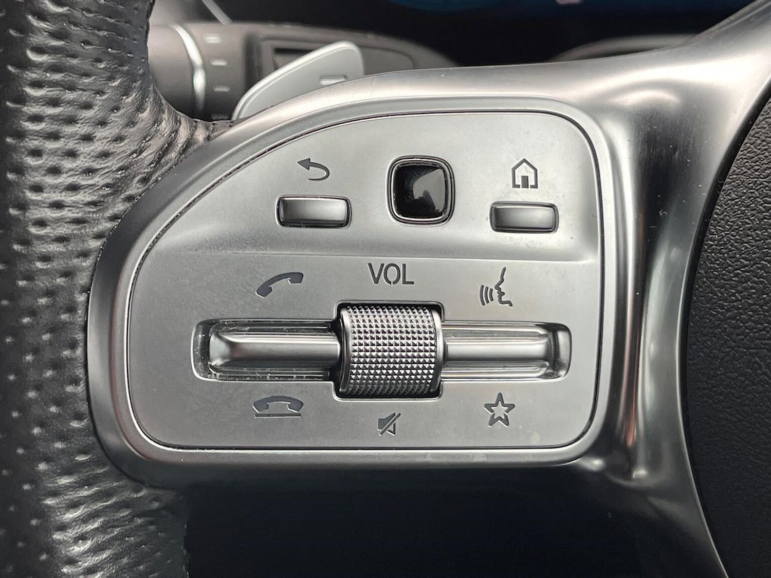 Used Mercedes-Benz GLC 2020 for sale - 76490536: Photo 26