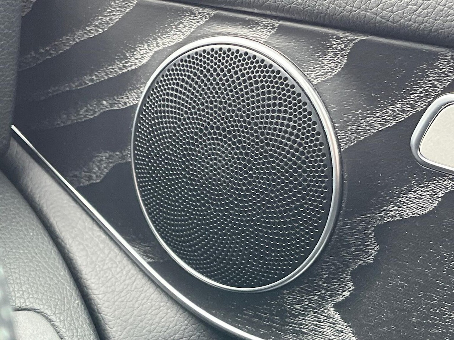 Used Mercedes-Benz GLC 2020 for sale - 76490536: Photo 31