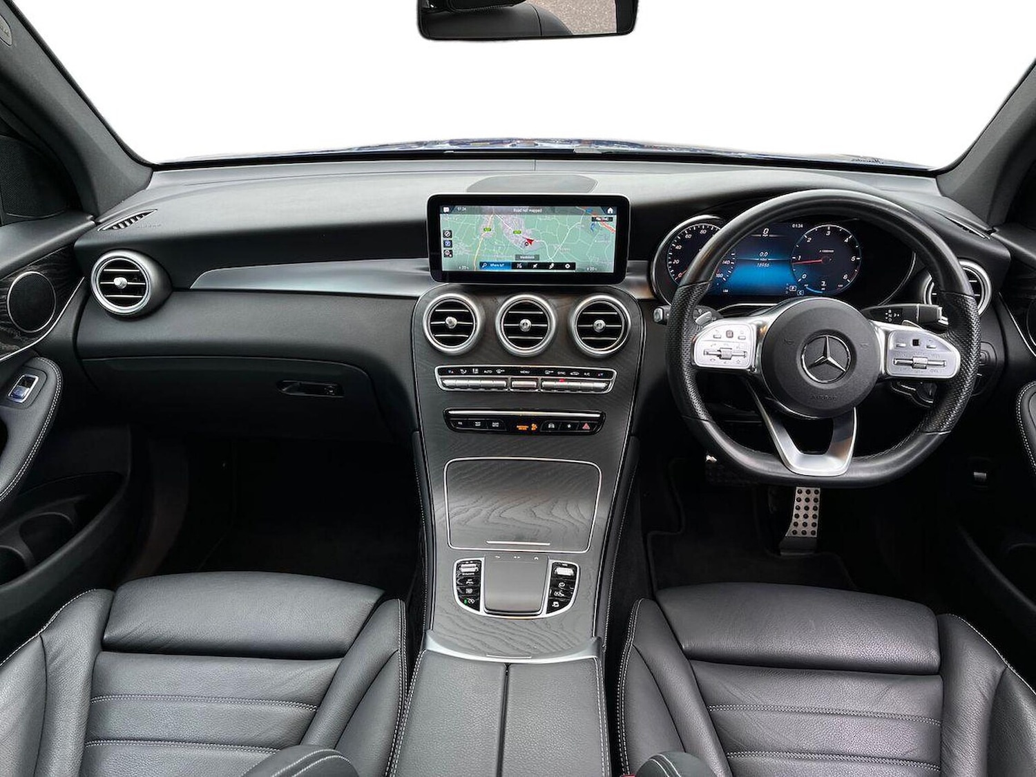 Used Mercedes-Benz GLC 2020 for sale - 76490536: Photo 8