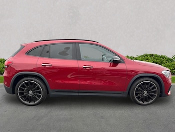 Used Mercedes-Benz GLA 2023 for sale - 76236992: Photo 3