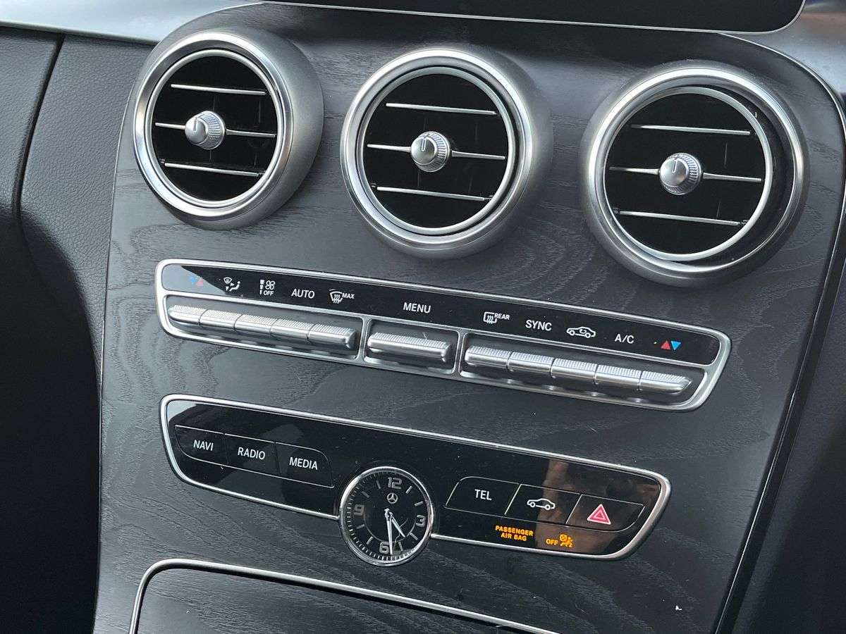 Used Mercedes-Benz C Class 2019 for sale - 78192649: Photo 12