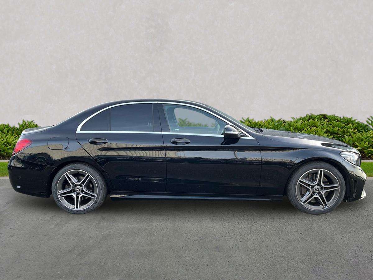 Used Mercedes-Benz C Class 2019 for sale - 78192649: Photo 3