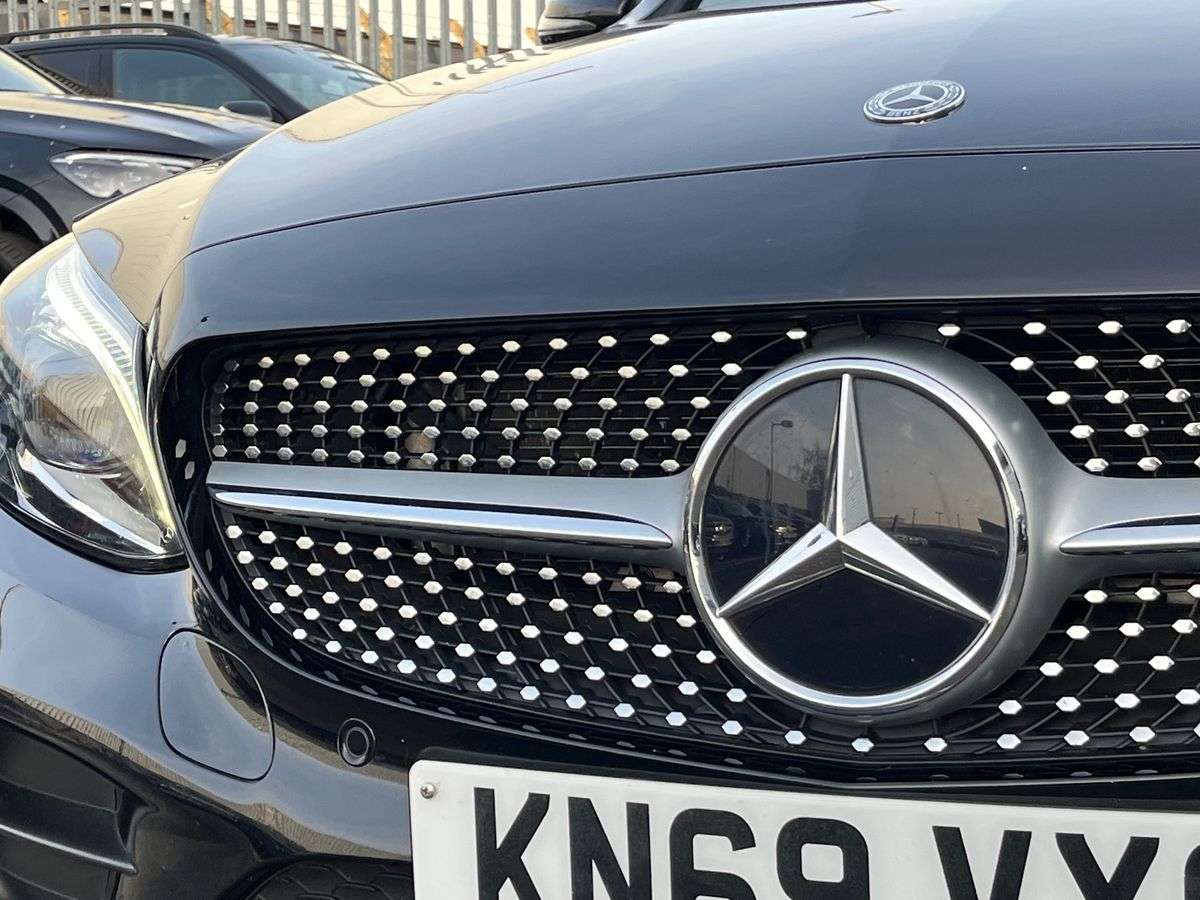 Used Mercedes-Benz C Class 2019 for sale - 78192649: Photo 33