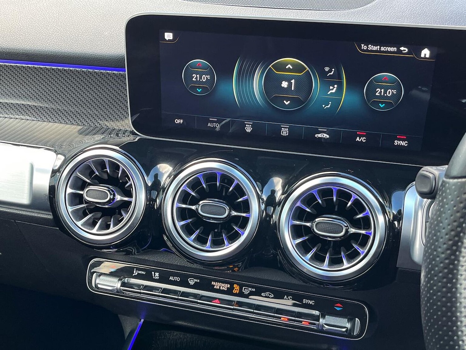 Used Mercedes-Benz GLB 2023 for sale - 76547745: Photo 12