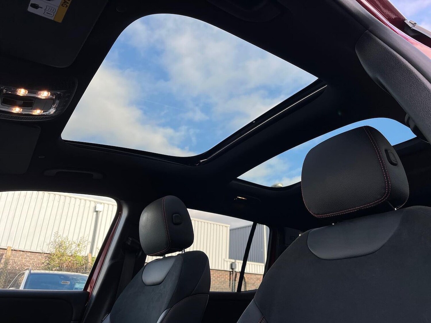 Used Mercedes-Benz GLB 2023 for sale - 76547745: Photo 14