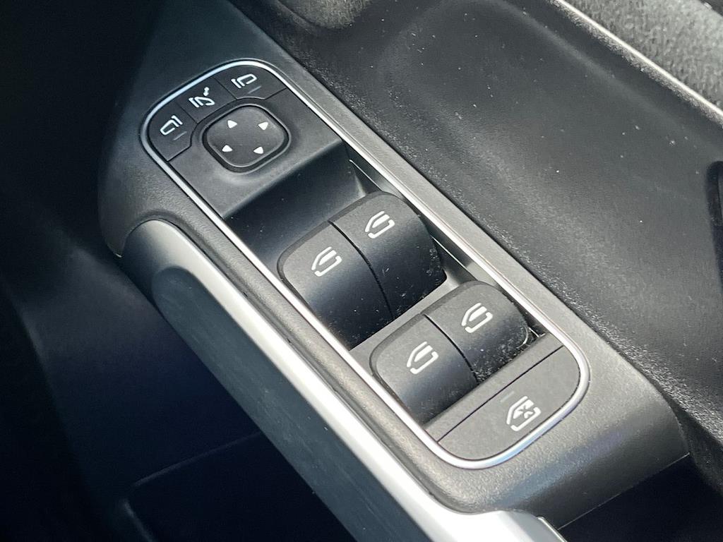 Used Mercedes-Benz GLB 2023 for sale - 76547745: Photo 21