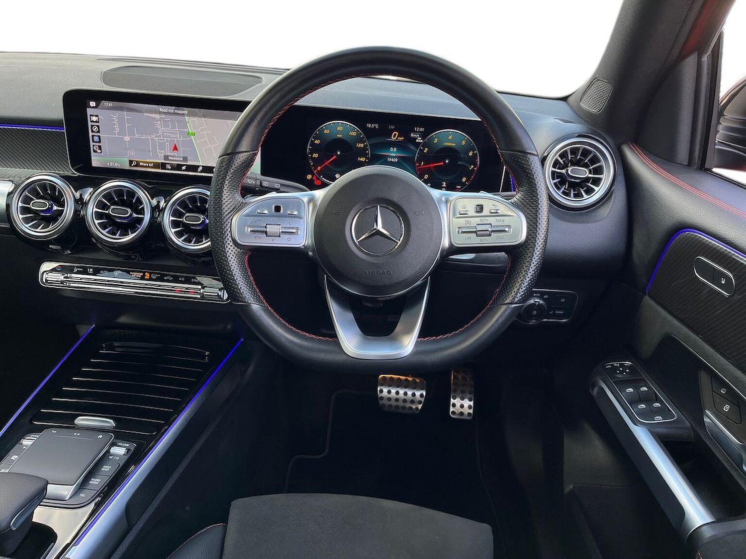 Used Mercedes-Benz GLB 2023 for sale - 76547745: Photo 9