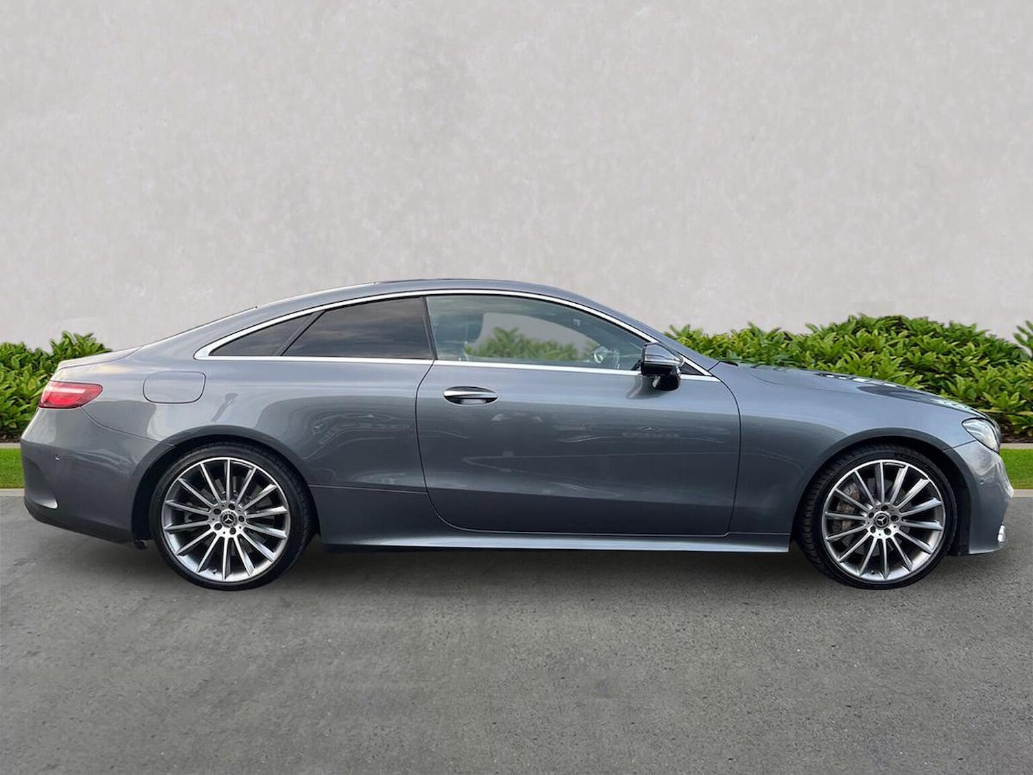 Used Mercedes-Benz E Class 2018 for sale - 76957562: Photo 3