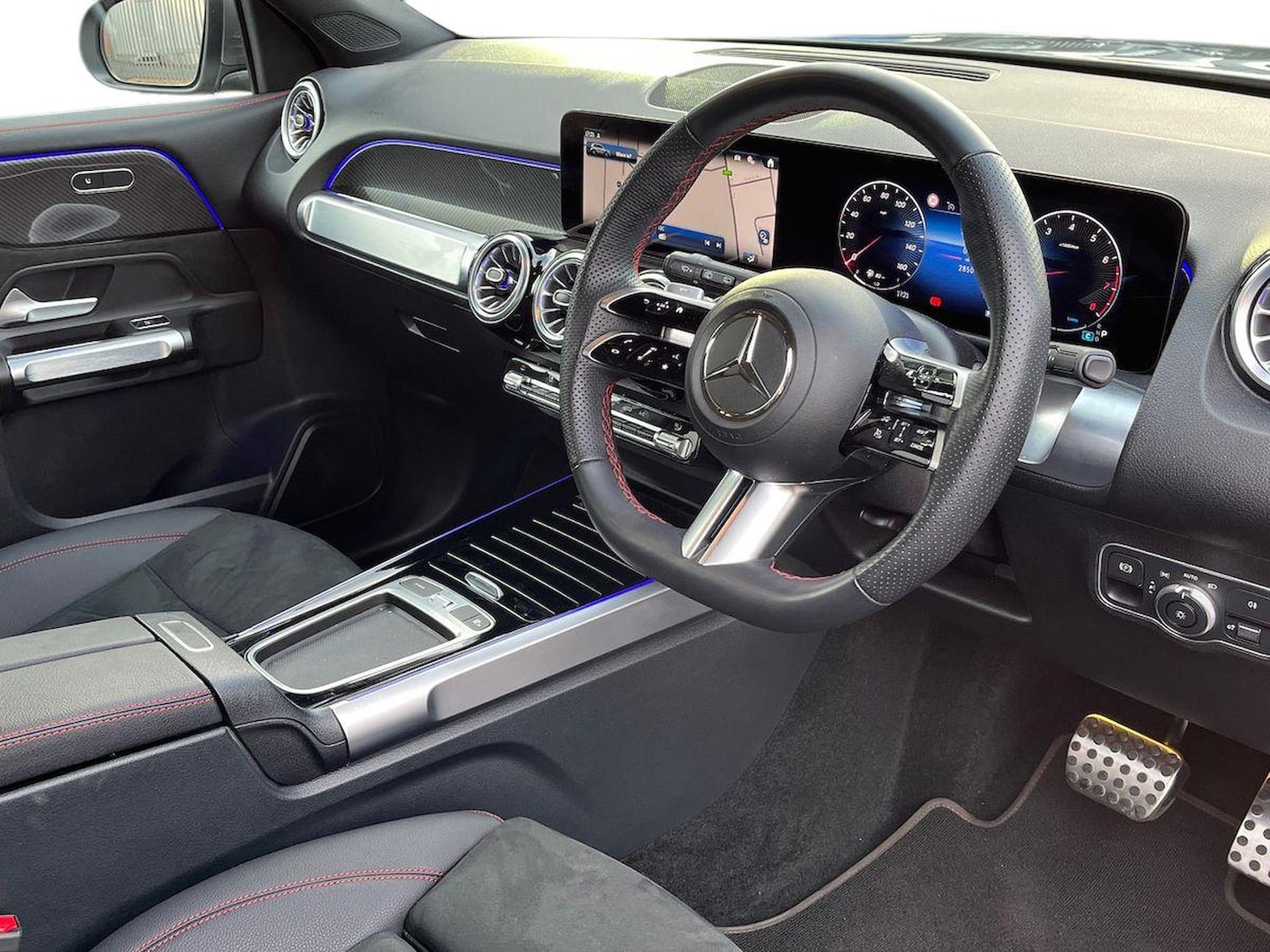 Used Mercedes-Benz GLB 2025 for sale - 76127262: Photo 15