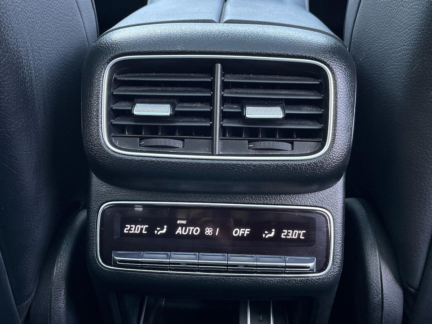 Used Mercedes-Benz GLE 2021 for sale - 76577212: Photo 2