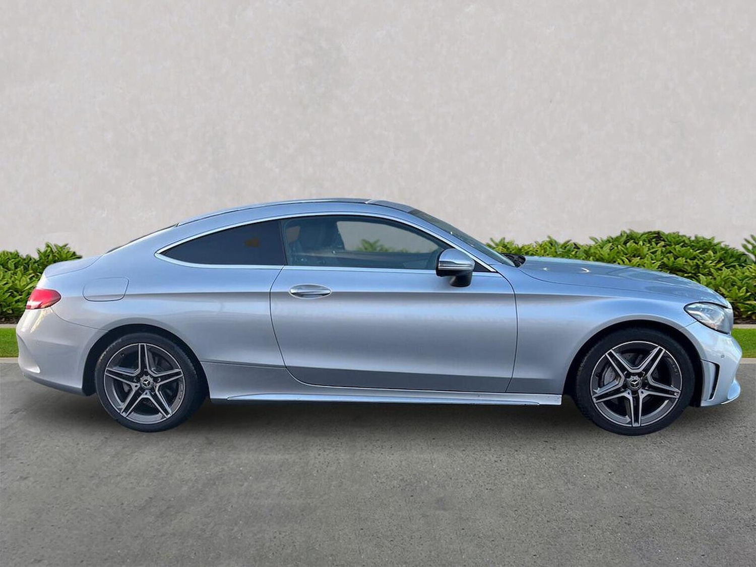 Used Mercedes-Benz C Class 2022 for sale - 76791863: Photo 3