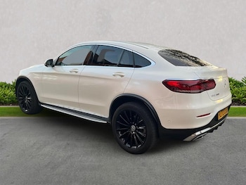 Used Mercedes-Benz GLC 2022 for sale - 76565475: Photo