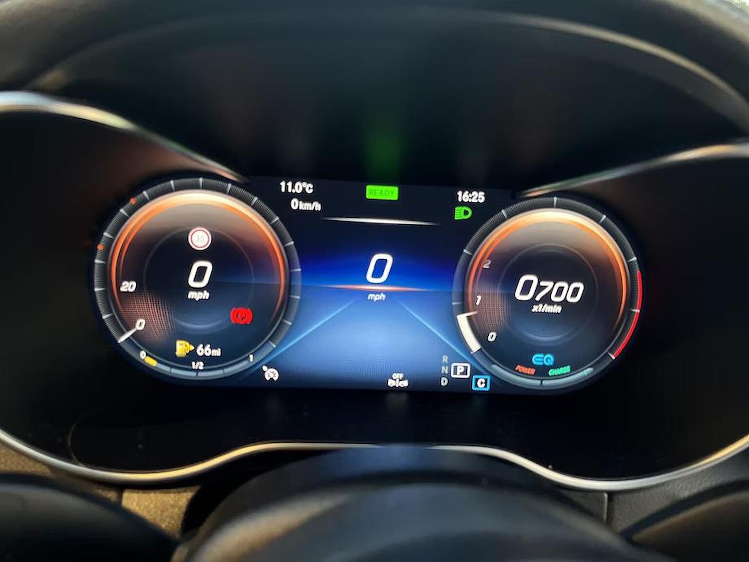 Used Mercedes-Benz GLC 2022 for sale - 76565475: Photo 5