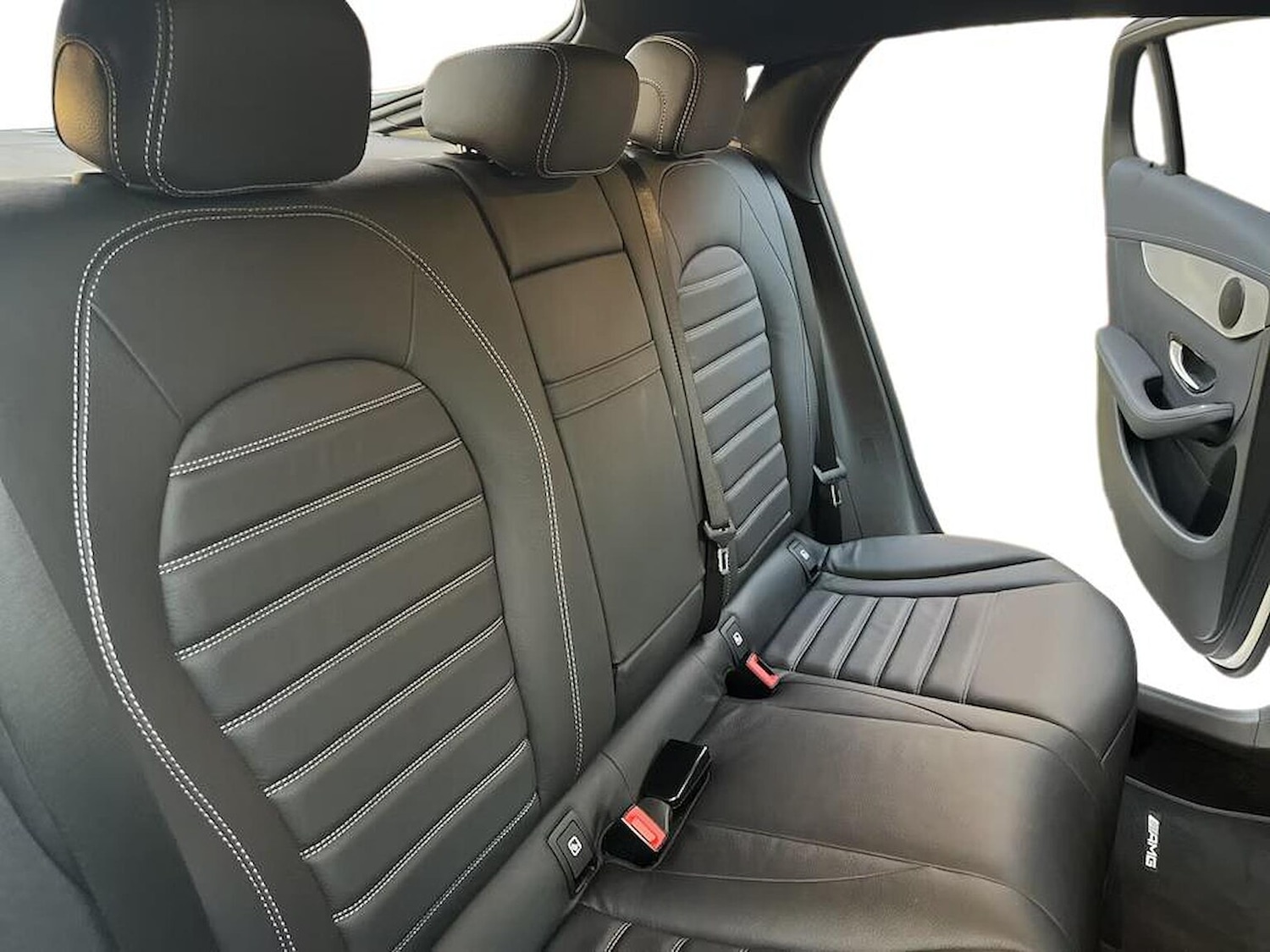 Used Mercedes-Benz GLC 2022 for sale - 76565475: Photo 8