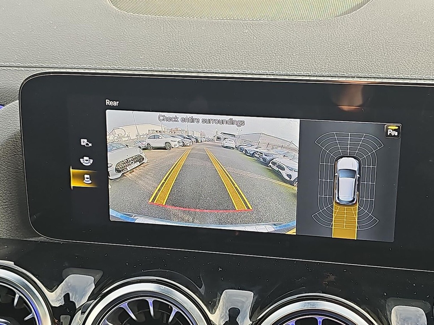 Used Mercedes-Benz GLA 2022 for sale - 76969930: Photo 24