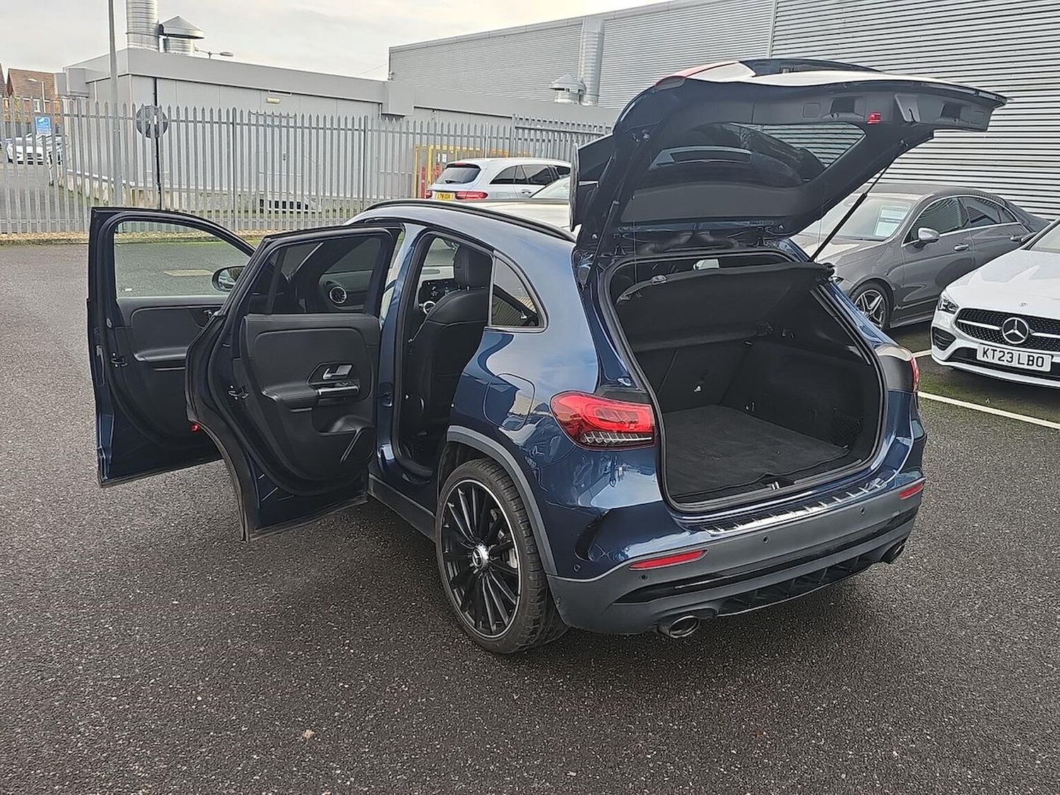 Used Mercedes-Benz GLA 2022 for sale - 76969930: Photo 41