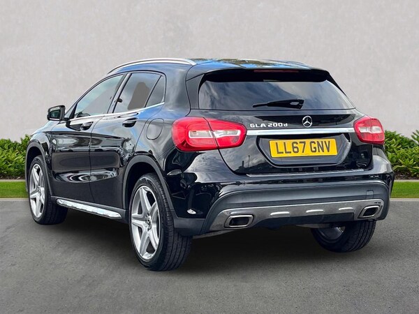 Used Mercedes-Benz GLA 2017 for sale - 76340634: Photo 2