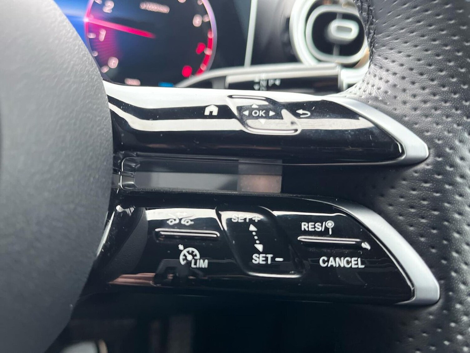 Used Mercedes-Benz GLC 2024 for sale - 76577218: Photo 29