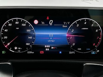 Used Mercedes-Benz GLB 2024 for sale - 76471011: Photo