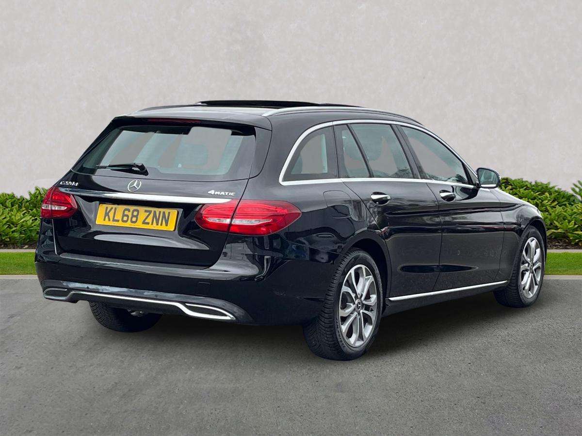 Used Mercedes-Benz C Class 2019 for sale - 78195989: Photo 18