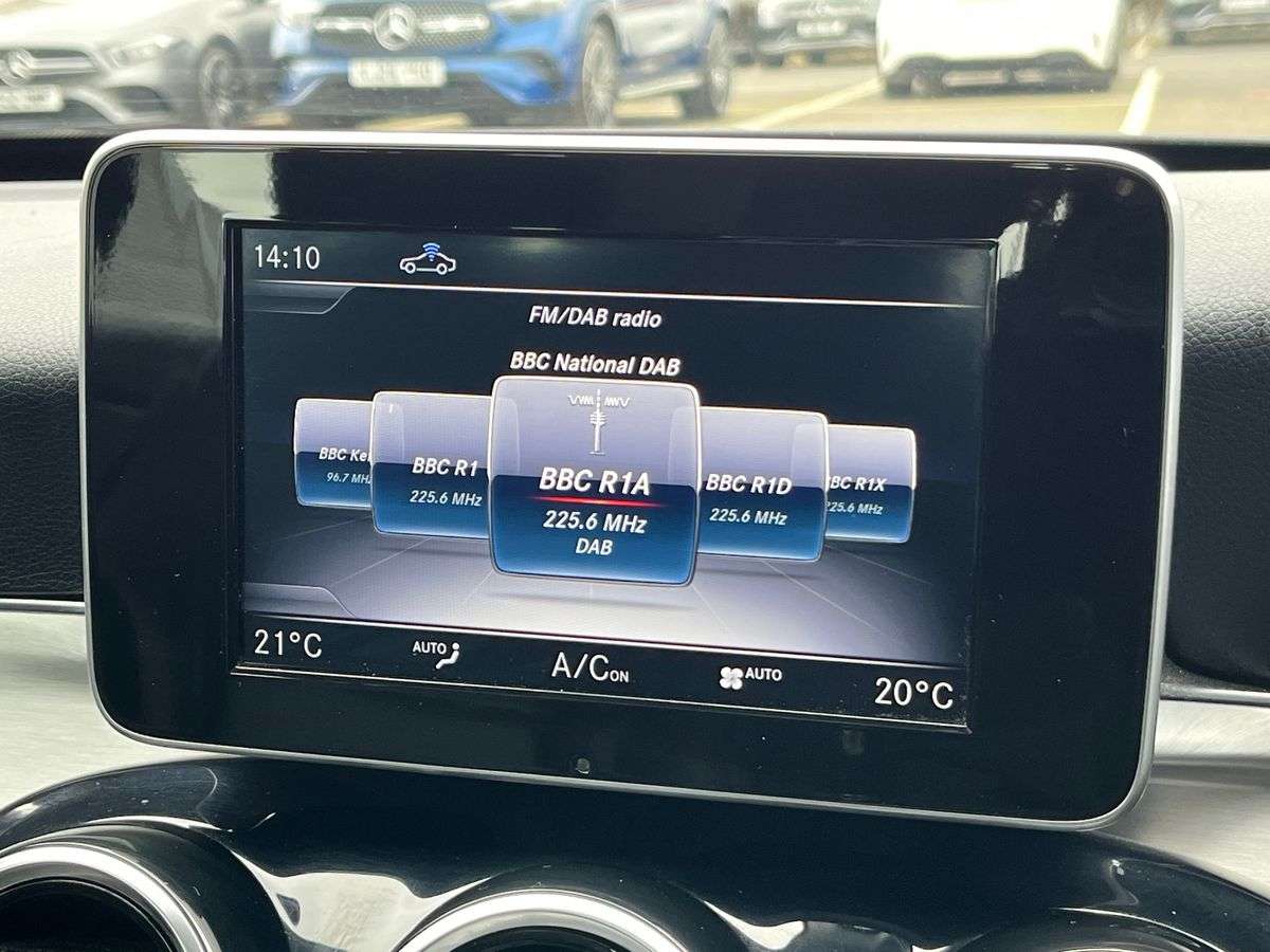 Used Mercedes-Benz C Class 2019 for sale - 78195989: Photo 25