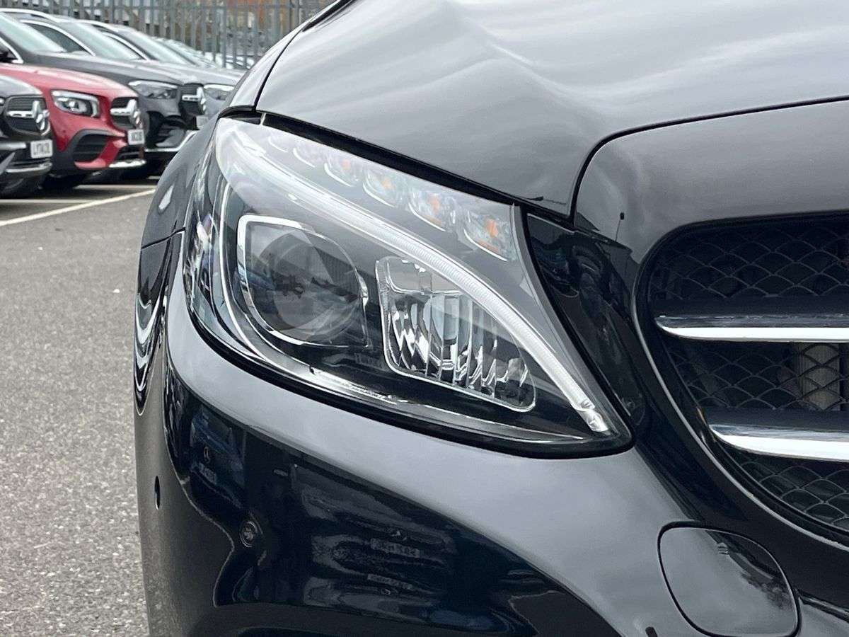 Used Mercedes-Benz C Class 2019 for sale - 78195989: Photo 34