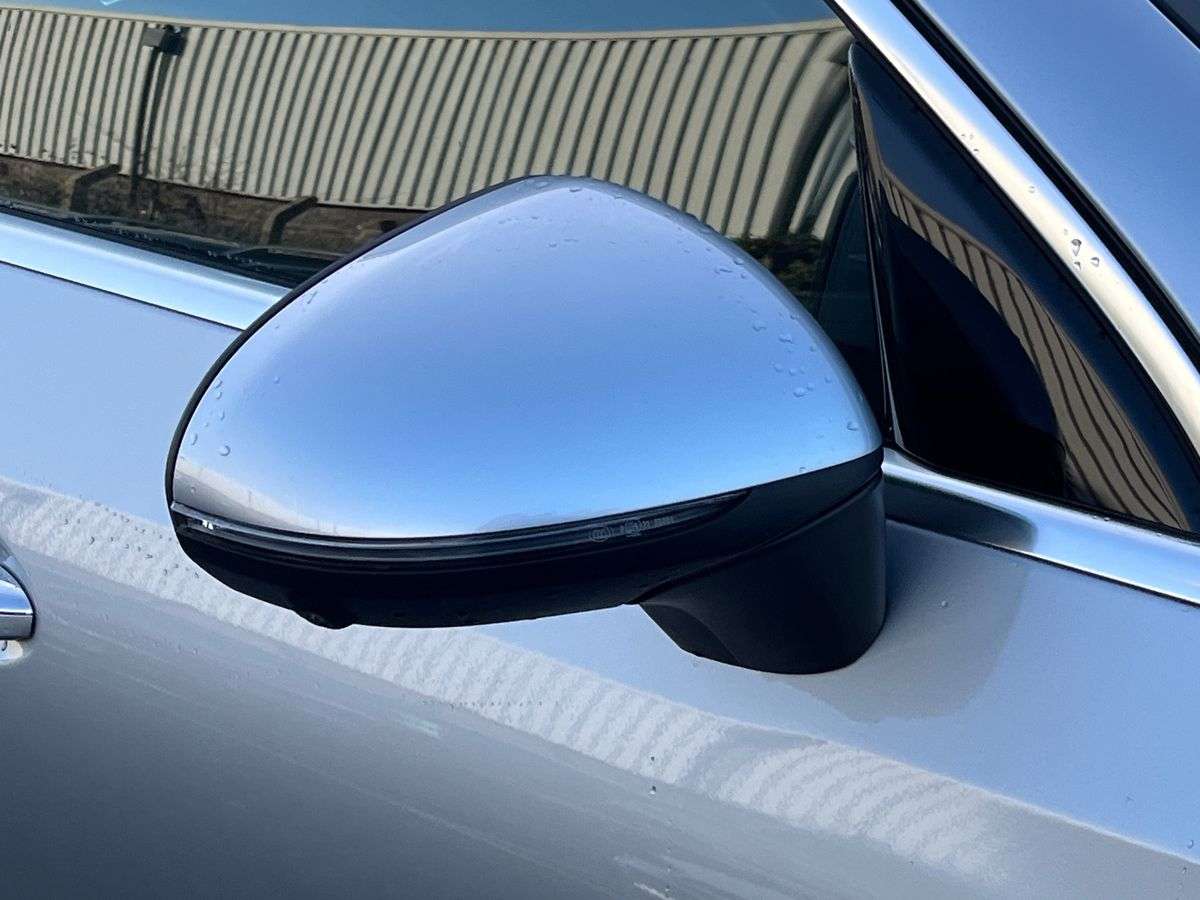 Used Mercedes-Benz GLC 2024 for sale - 77578765: Photo 38