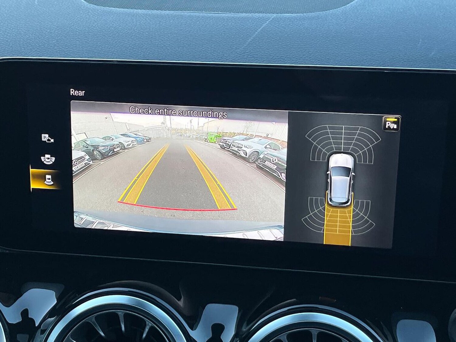 Used Mercedes-Benz EQA 2022 for sale - 76605520: Photo 25