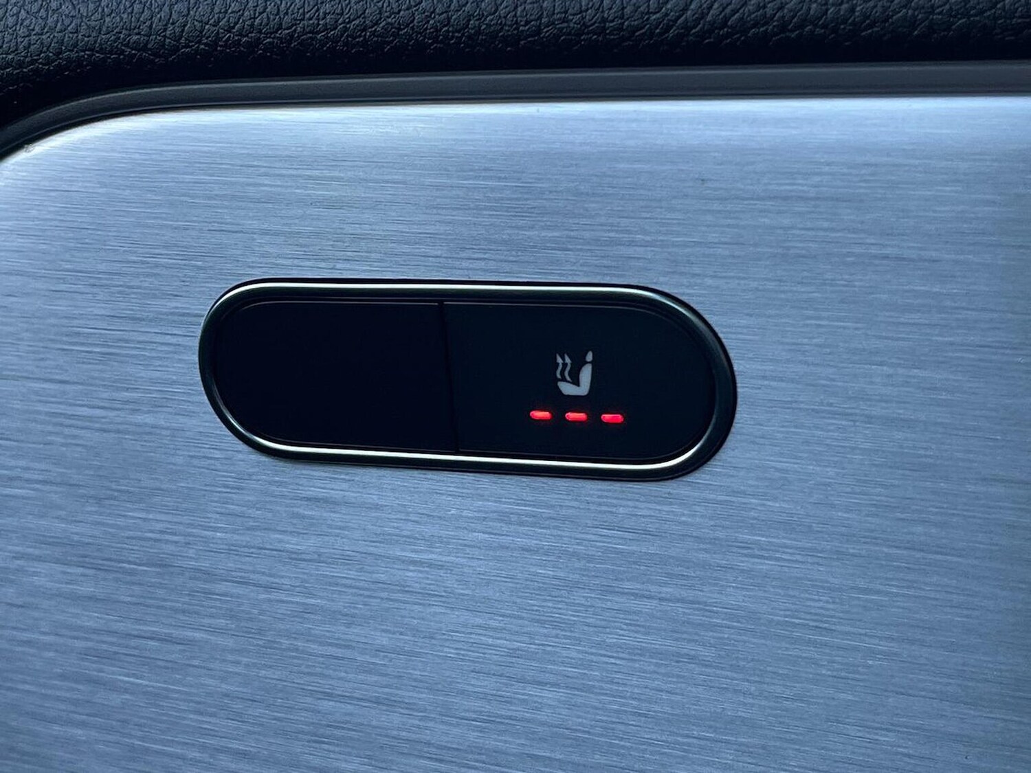 Used Mercedes-Benz EQA 2022 for sale - 76605520: Photo 32