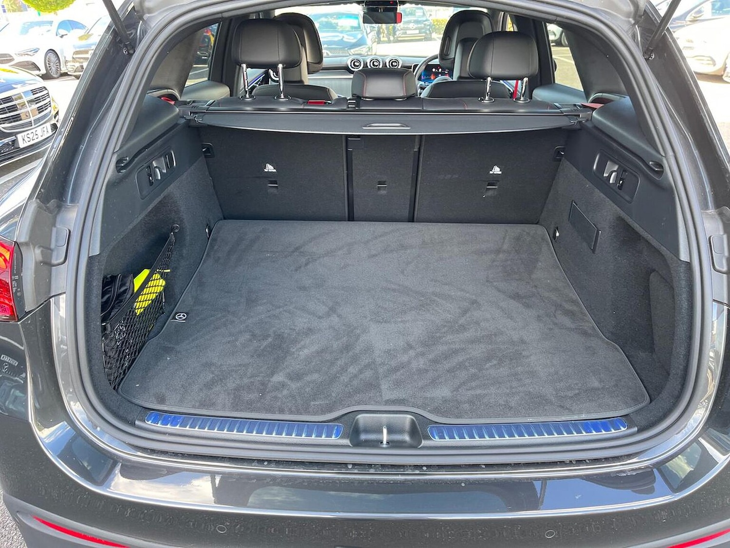 Used Mercedes-Benz GLC 2024 for sale - 76114282: Photo 17