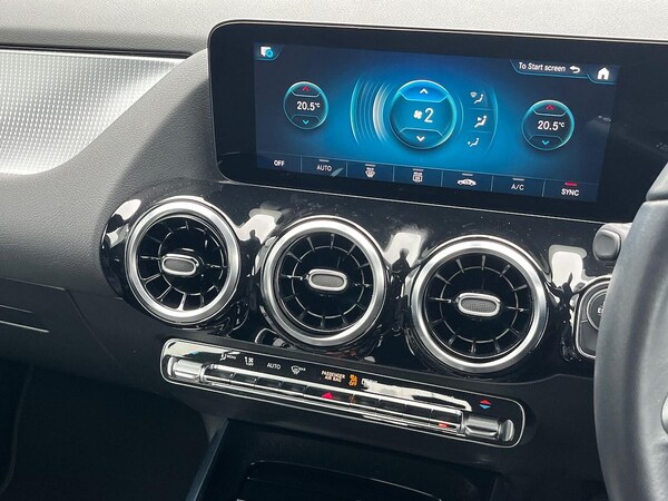 Used Mercedes-Benz GLA 2023 for sale - 76257843: Photo 12