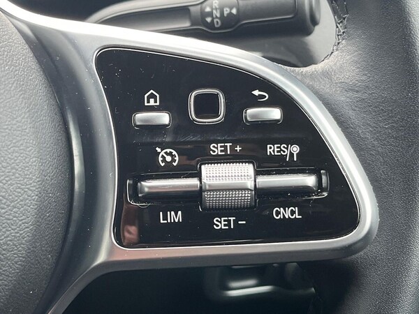 Used Mercedes-Benz GLA 2023 for sale - 76257843: Photo 27