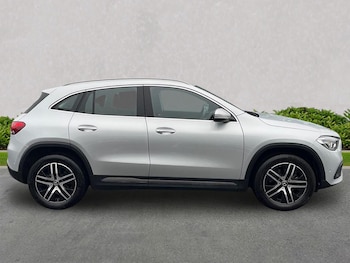 Used Mercedes-Benz GLA 2023 for sale - 76257843: Photo 3