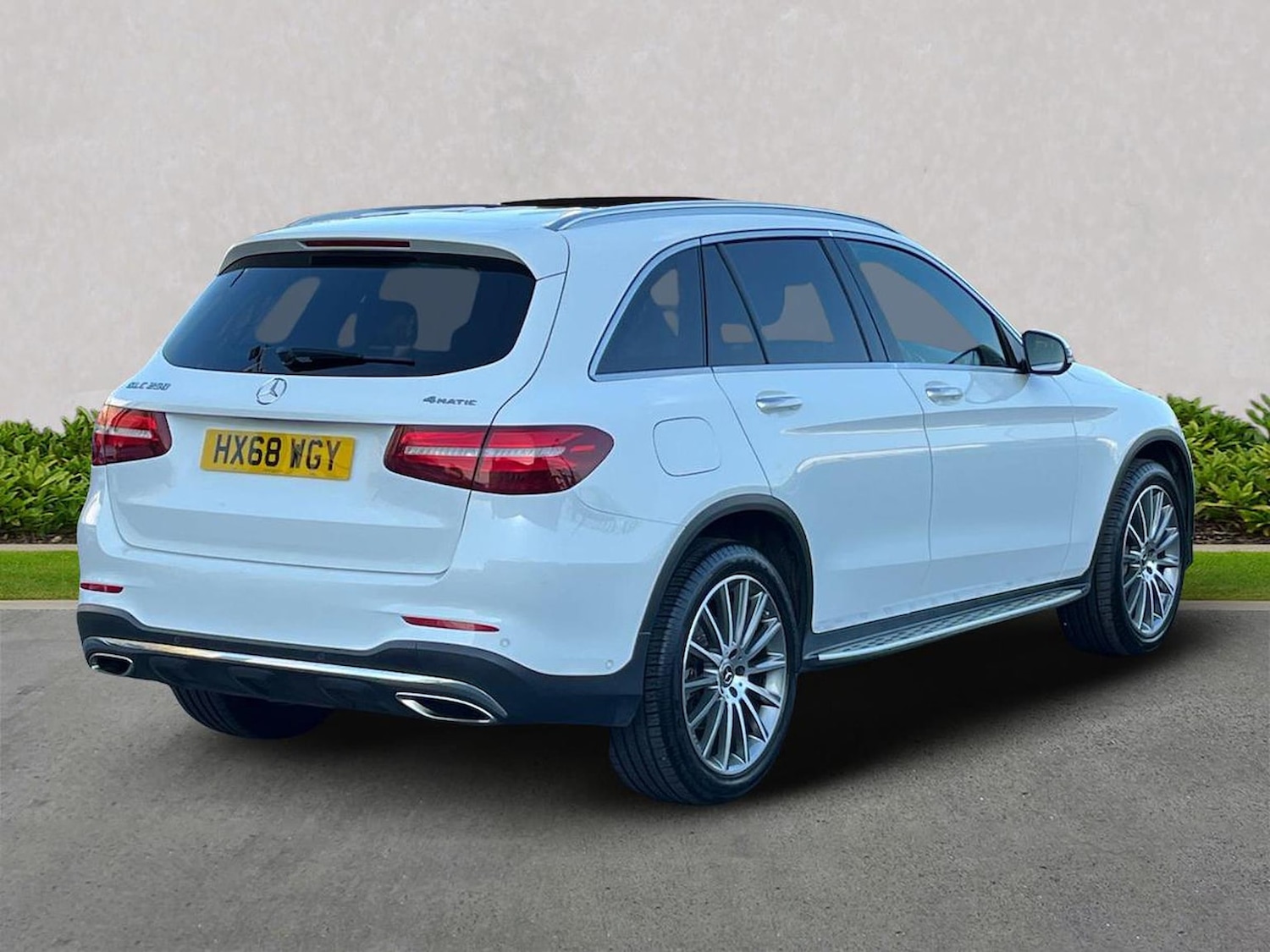 Used Mercedes-Benz GLC 2018 for sale - 76127235: Photo 18