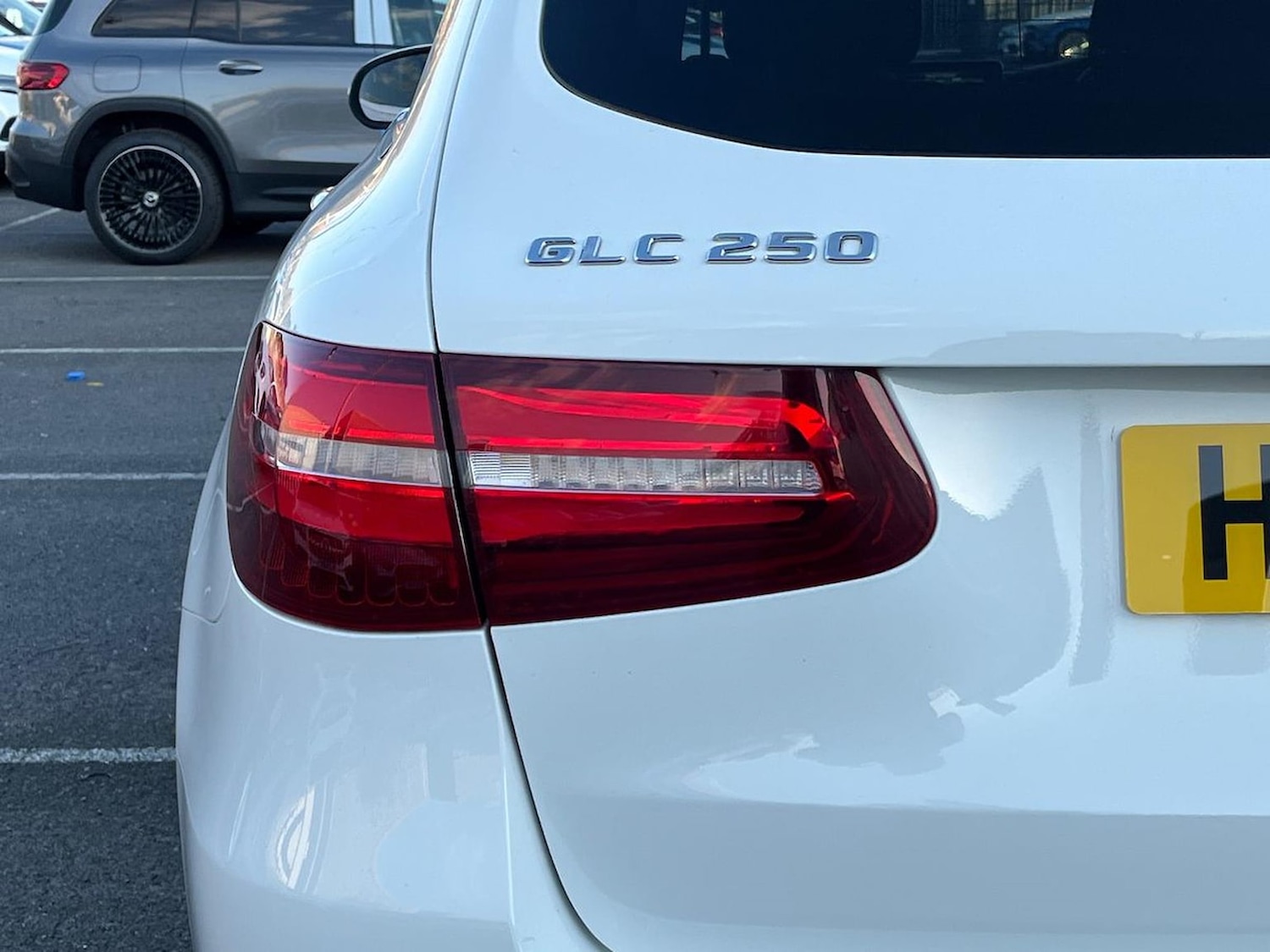 Used Mercedes-Benz GLC 2018 for sale - 76127235: Photo 36